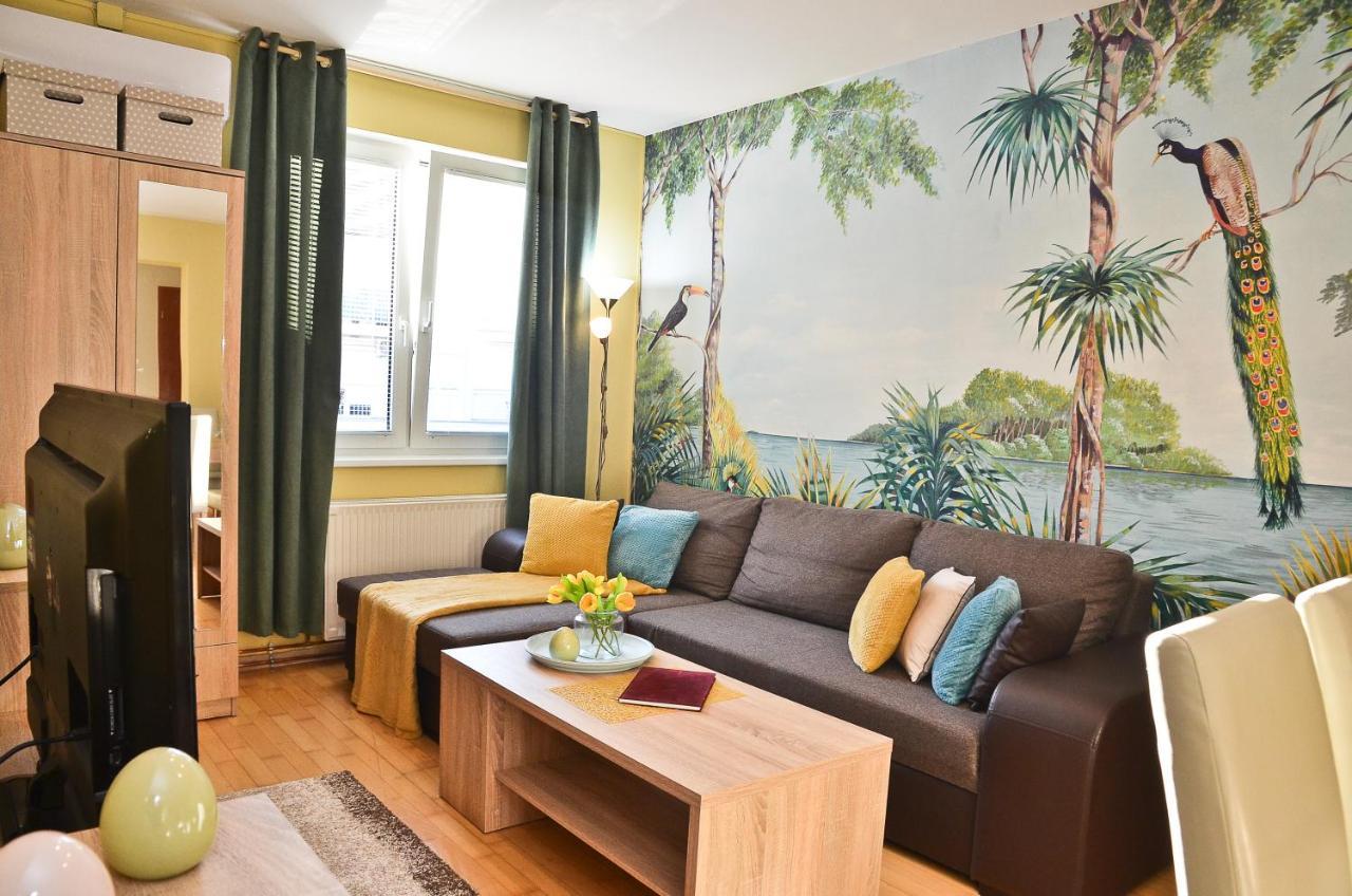 Happy Apartman Hajdúszoboszló Extérieur photo