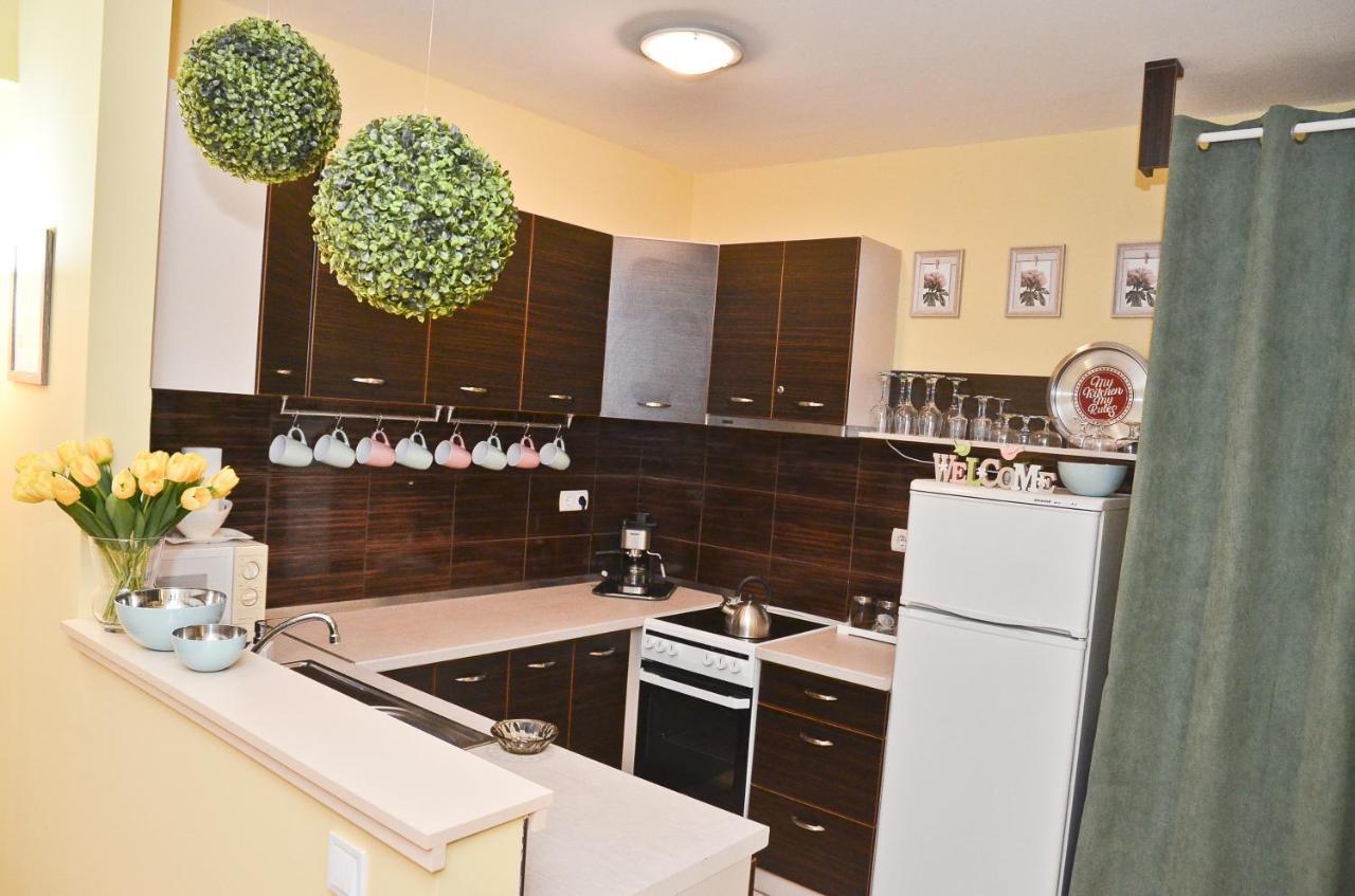 Happy Apartman Hajdúszoboszló Extérieur photo