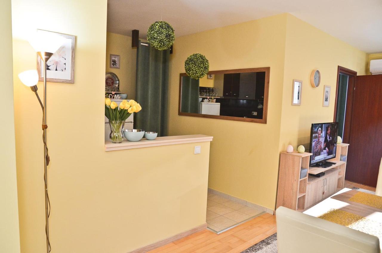 Happy Apartman Hajdúszoboszló Extérieur photo