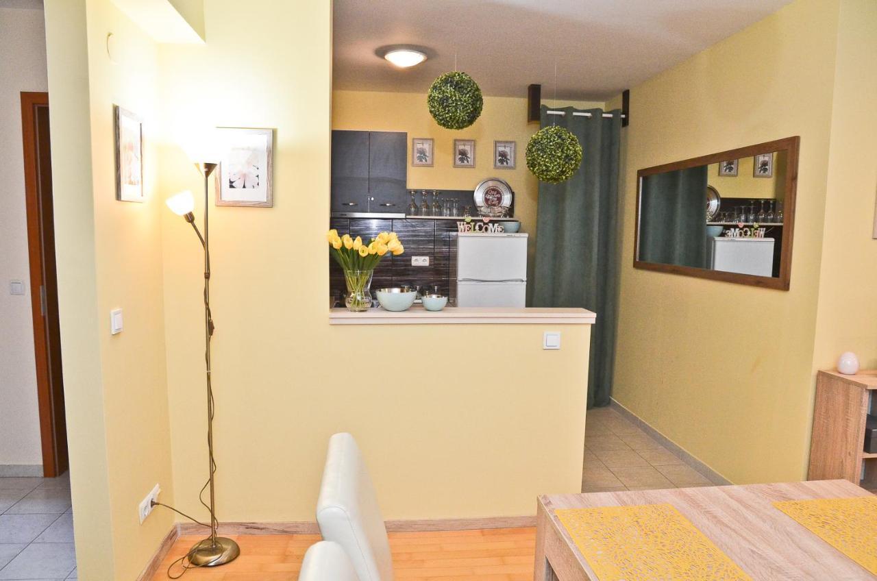 Happy Apartman Hajdúszoboszló Extérieur photo